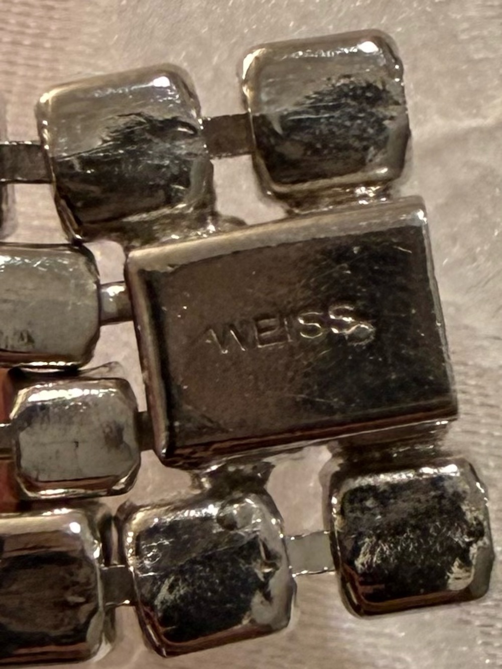 Vintage Rare Signed Weiss Silver-Tone Multi-Row Rhinestone Bracelet - Picture 7 of 7
